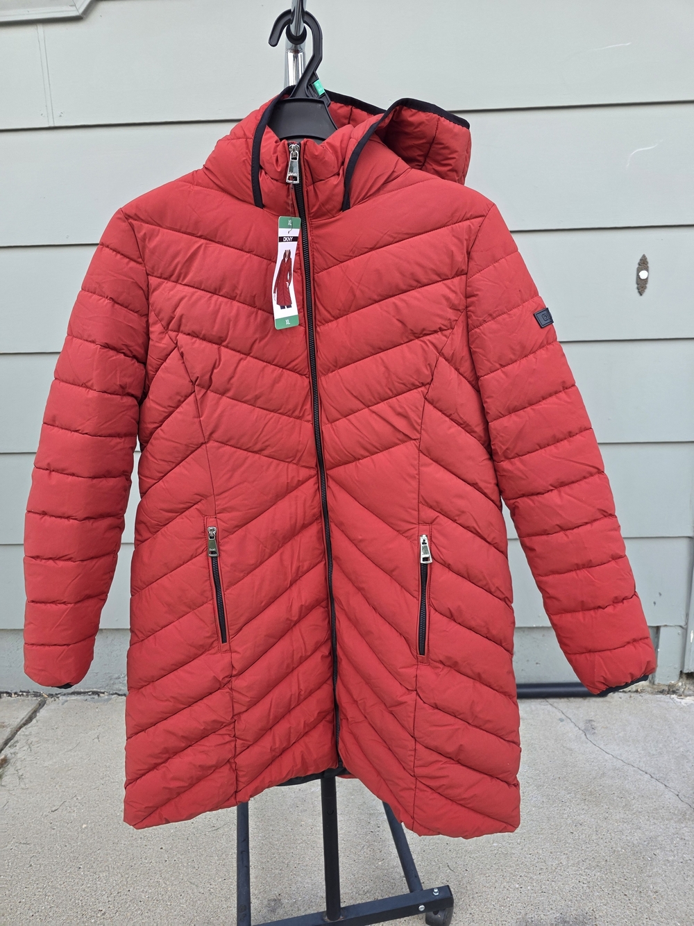 DKNY Women's Red Quilted Hooded Puffer Jacket XL